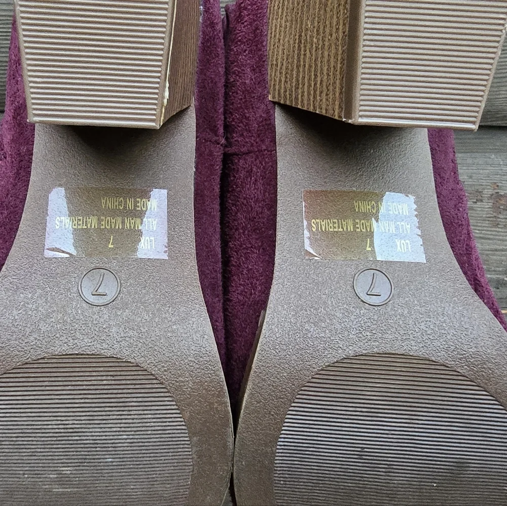 Charlotte Russe Lux Y2K Boho Glam Burgundy Double Buckle Block Heel Bootie 7M